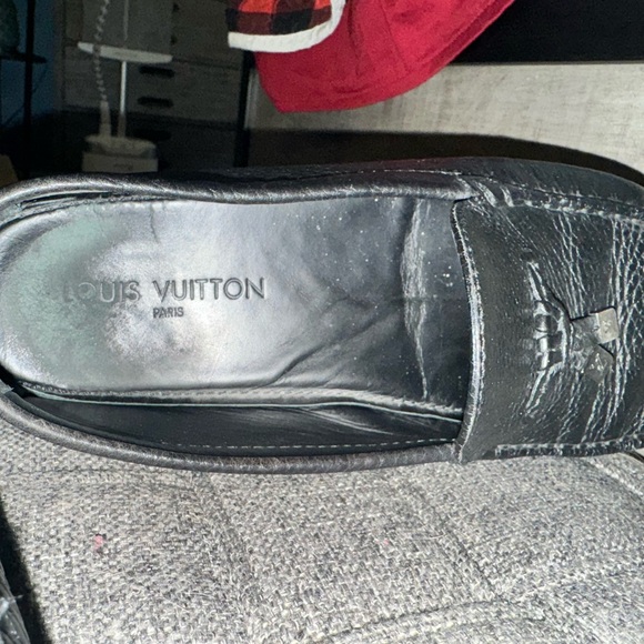 Louis Vuitton Black Leather Drivers Logo Bow Slip On Loafers - Picture 6 of 7